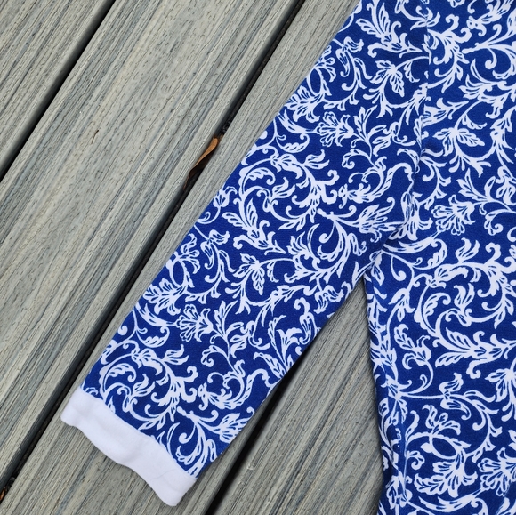 L blue/white scroll top - Picture 11 of 14